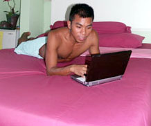 bed boy